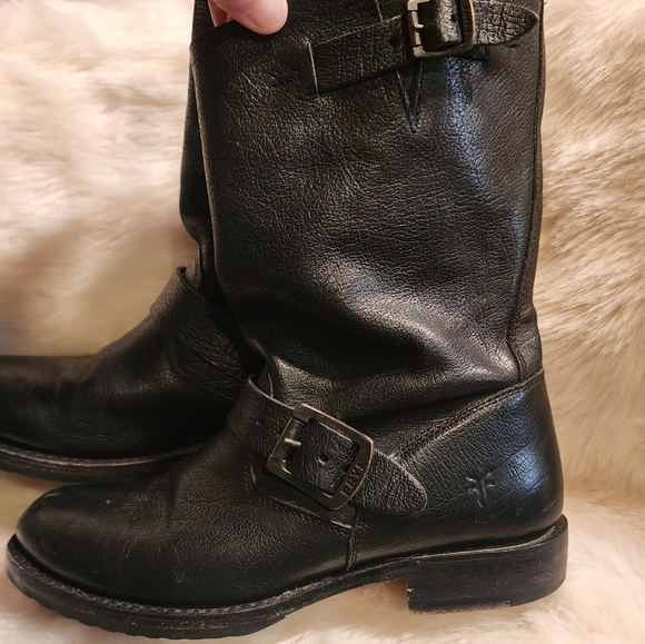 Frye Veronica Bootie - Picture 2 of 8